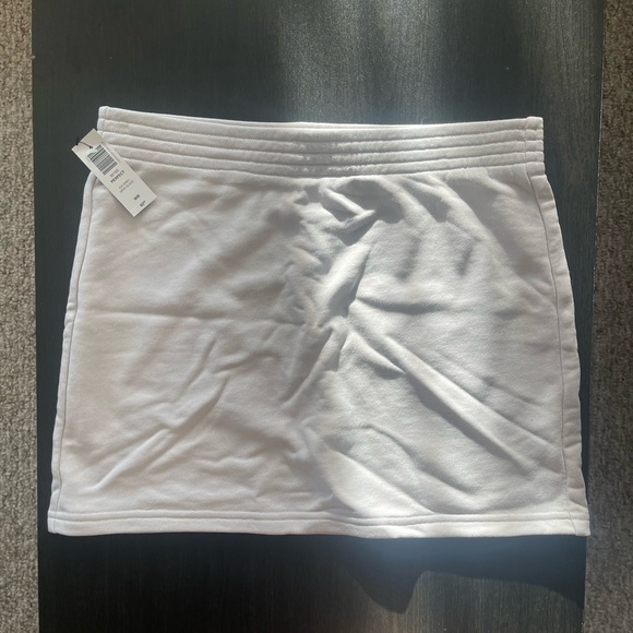 TNA Prefect Skirt - Picture 2 of 2